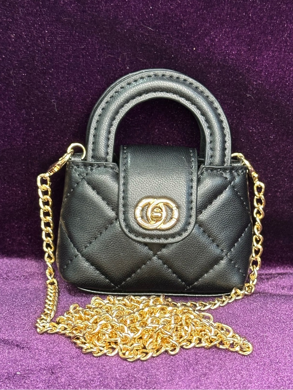 SUMMER FLASH — black quilted mini top handle bag charm, gold crossbody chain